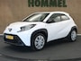 Toyota Aygo X 1.0 VVT-i MT Play - ORIGINEEL NEDERLANDSE AUTO - APPLE CARPLAY/ANDROID AUTO - AIRCO - MULTIMEDIAVOORBEREIDING - CRUISE CONTROL - ACHTERUITRIJCAMERA - LICHTSENSOR -
