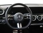 Mercedes-Benz A-klasse 180 AMG Line / Achteruitrijcamera / Panaroma-dak /