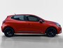 Renault Clio 100PK TCe Intens | Parkeersensoren | Apple CarPlay/Android Auto | Climate Control | Cruise Control | Lichtmetalen Velgen | Licht & Regen Sensor | Full LED | Armsteun |