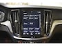Volvo V60 Cross Country T5 250PK AWD Cross Country | Trekhaak | Harman Kardon | Leder |