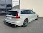 Volvo V60 2.0 T5 Momentum | Panorama | Leer | Harman Kardon | Zwenkbare trekhaak |