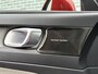 Volvo XC40 Plug-in Hybrid T4 Inscription | Panoramadak | Lederen bekleding | 360 camera | Harman Kardon audio | Stoel- en stuurverwarming | Cruise control | 20 inch velgen | Actieve LED koplampen | Standkachel | Verwarmbare voorruit | Getint glas |