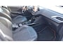 Peugeot 2008 1.2 PureTech Active AUTOMAAT Gt Line 1/2 leder