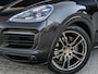 Porsche Cayenne 3.0 E-Hybrid 463PK Sport Design | Panoramadak | Sport-Chrono | Bose Surround System | 18-wegs + memory | Head-Up | Soft Close