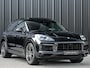 Porsche Cayenne 3.0 E-Hybrid 463PK Sport Design | Panoramadak | Sport-Chrono | Bose Surround System | 18-wegs + memory | Head-Up | Soft Close