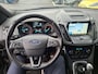 Ford Kuga 1.5 EcoBoost ST Line | 150PK | 2000KG Trekgewicht | Trekhaak | Half leder | Winterpack | Navigatie | Dodehoekdetectie | Climate control | Parkeersensoren