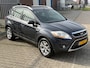 Ford Kuga 2.5 20V Titanium 200PK 5Cylinder 4x4! Airco l Elek pakket l bleutooth l AUX! NIEUWE APK l RECENT GROOT ONDERHOUD!