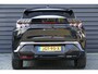 Peugeot E-3008 73KWH 325PK DUAL MOTOR LAUNCH EDITION AUTOMAAT / NAVI / LEDER / CLIMA / PDC / CAMERA V+A / PANO.DAK / 20" LMV / ELEKTR.STOELEN + GEHEUGEN / WARMTEPOMP / KEYLESS / FULL-LED / STOELVERWARMING V+A / BLUETOOTH / ADAPT. CRUISECONTROL / 1E EIGENAAR / FULL OPTIONS / NIEUWSTAAT !!