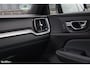 Volvo V60 2.0 T5 R-Design | Zwenkbare trekhaak | Memory | Cruise control | Apple carplay |