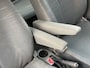 Toyota Yaris 1.3 VVTi Sol 87PK 5 DEURS! NL AUTO NAP! AIRCO l MTF-STUUR l ELEK PAKKET l TREKHAAK l 16'LMV l SPOILER! TOPSTAAT!