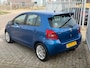 Toyota Yaris 1.3 VVTi Sol 87PK 5 DEURS! NL AUTO NAP! AIRCO l MTF-STUUR l ELEK PAKKET l TREKHAAK l 16'LMV l SPOILER! TOPSTAAT!