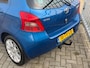 Toyota Yaris 1.3 VVTi Sol 87PK 5 DEURS! NL AUTO NAP! AIRCO l MTF-STUUR l ELEK PAKKET l TREKHAAK l 16'LMV l SPOILER! TOPSTAAT!