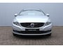 Volvo V60 1.5 T3 Polar+ 100% dealeronderhouden | Stoel-/ stuurwielverwarming | Verwarmde achterbank | Trekhaak | Cruise Control | Navigatie | Bluetooth Telefonie & Multimedia | Lichtmetalen Velgen | Climate Control