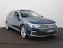 Volkswagen Passat 1.4 TSI PHEV GTE Business Automaat - Panoramisch schuif-, kanteldak -