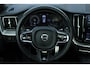 Volvo XC60 2.0 T8 Twin Engine AWD R-Design | Panorama dak | Harman Kardon audio | Trekhaak | Full-led Koplampen | Voor+achter-stoelen verwarmd | Elektrische stoelen voor | Connected services |