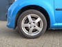 Peugeot 107 1.0-12V XS 5 drs lichtmetalen velgen