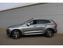 Volvo XC60 2.0 T5 AWD R-Design 251PK (Panoramadak Navi/Camera Full-led Standkachel Trekhaak 19InchLMV PrivacyGlass)