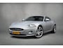 Jaguar XK 4.2 V8 Coupé | Sportuitlaat | 20" | Keyless | Stoelverwarming | Memory