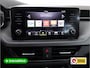 Skoda Scala 1.0 TSI Ambition Comfort AUT. 110 PK Stoel- en stuurverwarming , Climate control , Apple Carplay, Android auto, PDC achter All season banden