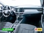 Skoda Scala 1.0 TSI Ambition Comfort AUT. 110 PK Stoel- en stuurverwarming , Climate control , Apple Carplay, Android auto, PDC achter All season banden