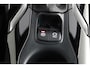 Toyota Corolla Cross 2.0 High Power Hybrid First Edition | Trekhaak | Draadloze Telefoonlader | Dodehoek Detectie | Navigatie | Elektrische achterklep |