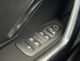 Peugeot 2008 1.2 PureTech 110pk EAT Allure | Parkeersensoren achter | Carplay | Glazen panoramadak | Cruise control | Trekhaak 1250 kg |