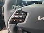 Kia Niro Hybrid 1.6 GDi DynamicPlusLine | Stoel en stuurverwarming | Schuifdak | Dodehoek detectie | Navigatie | Camera | Parkeersensoren voor en achter | Elektrische achterklep | Verbruik 1 op 20!