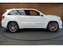 Jeep Grand Cherokee 6.4 Hemi SRT 3000km!! Carbon-Design SRT-Design-Paket Sportstoelen