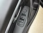 BMW 3-Serie 320i High Executive (PANORAMADAK, NAVIGATIE, STOELVERWARMING, TREKHAAK AFNEEMBAAR, LED)