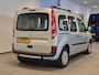 Renault Kangoo Rolstoelauto Luchtvering 3+1