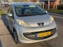 Peugeot 107 1.0-12V XS Urban Move 5-Drs Airco Elec. pakket Audio/CD Toerenteller Colorpakket Dealeronderh. 127010 km's NAP! Nw Apk
