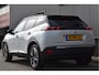 Peugeot e-2008 EV GT Pack 50 kWh Panorama, Virtual cockpit, Cruise, Camera, Sportstoelen, Carplay, Stoelverwarming