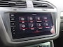 Volkswagen Tiguan 2.0 TDI DSG + VIRTUAL COCKPIT | WEGKL. TREKHAAK | CAMERA | STUUR/STOELVERW. | CARPLAY