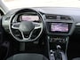Volkswagen Tiguan 2.0 TDI DSG + VIRTUAL COCKPIT | WEGKL. TREKHAAK | CAMERA | STUUR/STOELVERW. | CARPLAY