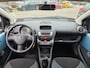 Toyota Aygo 1.0-12V + | NAP, incl. 6 maanden garantie | WEINIG KM! |