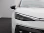 Volkswagen T-Roc Life First Edition 1.5 eTSI 116 PK | Trekhaak | Stoel- & Stuurverwarming | Carplay | Camera |