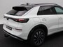 Volkswagen T-Roc Life First Edition 1.5 eTSI 116 PK | Trekhaak | Stoel- & Stuurverwarming | Carplay | Camera |
