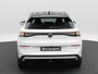 Volkswagen T-Roc Life First Edition 1.5 eTSI 116 PK | Trekhaak | Stoel- & Stuurverwarming | Carplay | Camera |