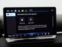 Volkswagen T-Roc Life First Edition 1.5 eTSI 116 PK | Trekhaak | Stoel- & Stuurverwarming | Carplay | Camera |