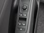 Volkswagen T-Roc Life First Edition 1.5 eTSI 116 PK | Trekhaak | Stoel- & Stuurverwarming | Carplay | Camera |