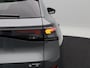 Volkswagen T-Roc Life First Edition 1.5 eTSI 116 PK | Trekhaak | Stoel- & Stuurverwarming | Carplay | Camera |