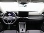 Volkswagen T-Roc Life First Edition 1.5 eTSI 116 PK | Trekhaak | Stoel- & Stuurverwarming | Carplay | Camera |