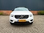 Volvo XC40 T3 Aut. R-Design |Trekhaak|Schuifdak|Elektr. verstelbare stoelen| 360 Camera|Standkachel|