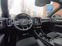 Volvo XC40 T3 Aut. R-Design |Trekhaak|Schuifdak|Elektr. verstelbare stoelen| 360 Camera|Standkachel|