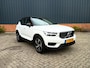 Volvo XC40 T3 Aut. R-Design |Trekhaak|Schuifdak|Elektr. verstelbare stoelen| 360 Camera|Standkachel|