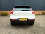 Volvo XC40 T3 Aut. R-Design |Trekhaak|Schuifdak|Elektr. verstelbare stoelen| 360 Camera|Standkachel|