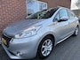 Peugeot 208 1.2 PureTech Style NIEUWE APK / NAVI / AIRCO / CRUISE / LMV