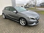 Mercedes-Benz A-klasse 180 Benzine 6-Handgeschakeld Airco Cruise Controle Navi Trekhaak NL-Auto