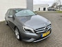Mercedes-Benz A-klasse 180 Benzine 6-Handgeschakeld Airco Cruise Controle Navi Trekhaak NL-Auto