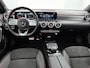 Mercedes-Benz A-klasse 180 Business Solution AMG Night Upgrade Automaat (PANORAMADAK, SFEER, STOELVERWARMING, CAMERA, 1e EIGENAAR)